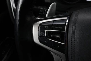 Mitsubishi Outlander Mitsubishi Outlander 2.0 PHEV Instyle+ | Schuifdak | Leder |  Stoel & stuurverwarming | Trekhaak | 360 camera | Adaptive cruise | Xenon | Climate control | Keyless - afbeelding nr 15