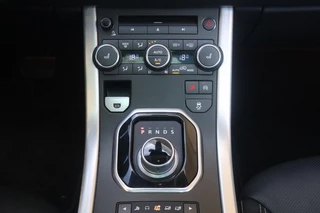 Land Rover Range Rover Evoque Land Rover Range Rover Evoque 2.0 Si 4WD | Trekhaak | PanoDak | Stoelverwarming | Camera - afbeelding nr 22