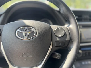 Toyota Auris Navigatie, Parkeersensoren, Stoelverwarming ,  All-in Rijklaarprijs - afbeelding nr 24