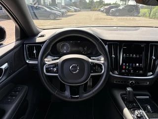 Volvo V60 Volvo V60 T6 Plug-In Hybrid AWD R-Design | Harman/Kardon Audio | Memorystoelen | Climate Pack | ACC | Keyless Entry | - afbeelding nr 6
