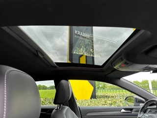 Volkswagen Arteon Volkswagen Arteon 1.5 TSI DSG7 Business R Pano / Keyless / Virtual - afbeelding nr 13