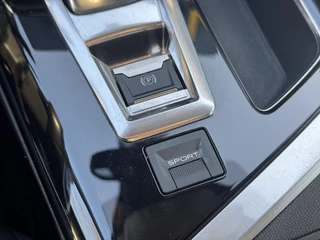 Peugeot 5008 Peugeot 5008 1.2 PureTech Allure 7 Persoons,Automaat,Trekhaak,Pano,Navi,Stoelverwarming,Clima,Cruise,131pk,Halfleder,Pdc V+A,Lmv 18'',Apk tot 10-2025 - afbeelding nr 24