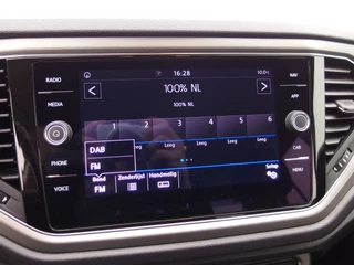 Volkswagen T-Roc AUTOMAAT / VIRTUAL / DAB+ / CARPLAY / NAVI / AIRCO / PDC / ACC / NL-AUTO - afbeelding nr 10