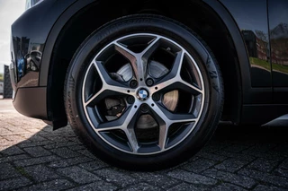 BMW X1 BMW X1 sDrive18i High Executive*PANO*NAVI*LEDER*AUTOMAAT*LED - afbeelding nr 11