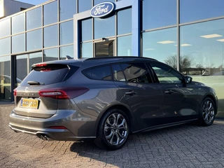 Ford Focus Ford Focus 1.0 EcoBoost Hybrid ST Line Wagon 155PK Automaat SYNC 4 Winterpack Adaptieve Cruise Navi Climate Carplay Camera Privacy Glass Blind-Spot Parkeersensoren *1500KG Trekgewicht* - afbeelding nr 7