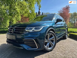Volkswagen Tiguan Volkswagen Tiguan 1.5 TSI R-Line | Pano | Adaptive | IQ Light | Garantie | - afbeelding nr 1