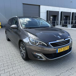 Peugeot 308 Peugeot 308 SW 1.2 Allure | Panoramadak | Airco | Trekhaak - afbeelding nr 2