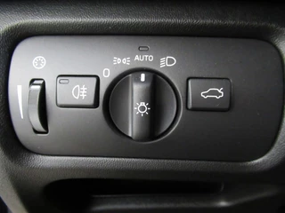 Volvo V40 Volvo V40 1.5 T2 Automaat Polar+ Navigatie, stoelverwarming - afbeelding nr 22