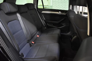 Volkswagen Passat Volkswagen Passat Variant GTE 218PK DSG HYBRID BUSINESS CAMERA/NAVI/MASSAGE*** - afbeelding nr 18