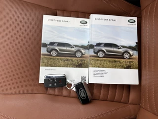 Land Rover Discovery Sport Aut. *PANO | LUXURY-LEATHER | BI-XENON | CAMERA | BLINDSPOT | MEMORY-PACK | NAVI-FULLMAP | MERIDIAN-AUDIO | ECC | PDC | CRUISE | SHIFT-PADDLES | LANE-ASSIST | 20