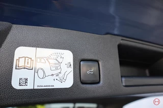 Ford Kuga Ford Kuga 2.5 PHEV ST-Line / Trekhaak / Camera / Stoel+stuur+ruit verwarmd / 1e eigenaar - afbeelding nr 19