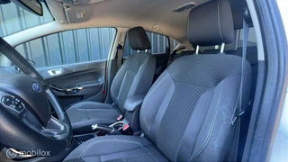 Ford Fiesta Ford Fiesta 1.0 EcoBoost Titanium|125Pk|5Drs|Navi|Boekjes - afbeelding nr 8