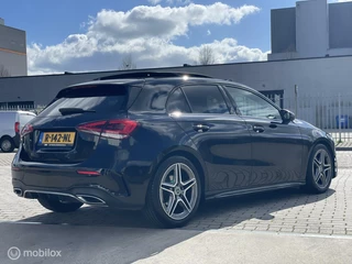 Mercedes-Benz A-Klasse Mercedes A-klasse 180 AUT AMG Pano Night Carplay Ambient - afbeelding nr 5