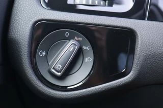 Volkswagen Golf Volkswagen Golf 7.5 2.0 TSI DSG GTI 230 PK Dyn Audio|Carplay|A. Cruise|Pdc|Trhk afn.|Led|Nav| - afbeelding nr 32