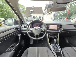 Volkswagen T-Roc Volkswagen T-Roc 1.5 TSI Sport AUTOMAAT Clima|Navi|Camera|Virtual|Nap!! - afbeelding nr 11