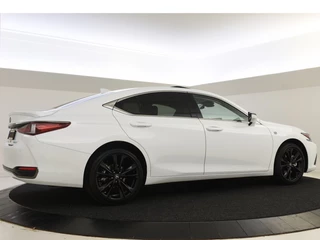 Lexus ES Lexus ES 300h F Sport Design | DEMO - afbeelding nr 11