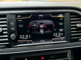 SEAT Leon Seat Leon ST 1.4 EcoTSI Business Intense Automaat | Alcantara bekleding | Seat Sound | Apple CarPlay | Navigatiesysteem | Cruise Control | Climate Control | Parkeersensoren voor en achter - afbeelding nr 24