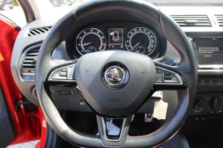 Škoda Fabia Škoda Fabia 1.2 TSI MONTE CARLO Climate Cruise Panorama 16LM Black Top!! - afbeelding nr 10