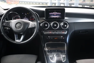 Mercedes-Benz C-Klasse Mercedes-Benz C-Klasse 180 | Geen import | Schuifdak | Cruise | Navi - afbeelding nr 3