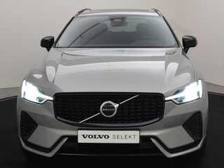 Volvo XC60 Volvo XC60 T6 PLUG-IN HYBRID PLUS DARK SCHUIFDAK CAMERA HARMAN KARDON ACC - afbeelding nr 6