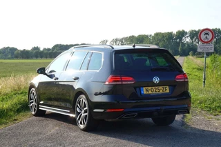 Volkswagen Golf Volkswagen Golf Variant 1.5 TSI Highline / R Line / 150PK / BTW Auto / DSG / ACC / StoelVW / 100% Onderhoud / Trekhaak - afbeelding nr 5