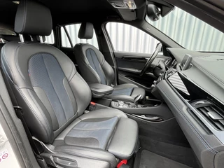 BMW X1 BMW X1 sDrive18i High Executive | M-Sport Pakket - afbeelding nr 15