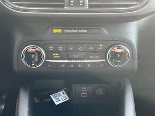 Ford Kuga Ford Kuga 2.5 PHEV ST-Line X 225pk | Wegklapbare Trekhaak | Winter Pack | Driver Assistance Pack | Head-Up Display | - afbeelding nr 25