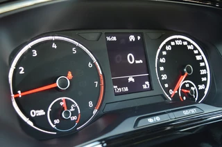 Volkswagen T-Cross Volkswagen T-Cross 1.0 TSI Life Business Rijklaarprijs-Garantie Apple CarPlay airco 16 Inch - afbeelding nr 15