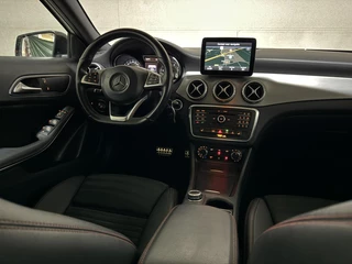 Mercedes-Benz GLA Mercedes GLA-klasse 180 AMG Night Edition Pano Sfeer NAP - afbeelding nr 26