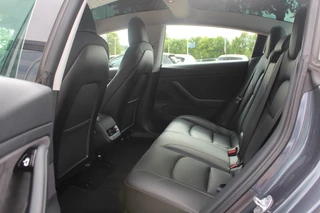 Tesla Model 3 Tesla Model 3 Standard RWD Plus 60 kWh / Autopilot / Panoramadak / Camera / Premium Audio / 18'' / Leder - afbeelding nr 8