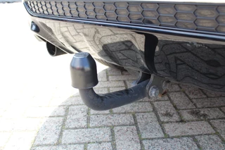 Ford Kuga Ford Kuga 1.5 EcoBoost 150PK ST Line | Panoramadak | Trekhaak | Xenon | Winterpack - afbeelding nr 34