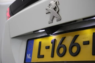 Peugeot 2008 Peugeot 2008 1.2 PureTech Allure - Carplay, Camera, Half Leer - afbeelding nr 24