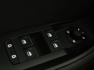 Škoda Superb Skoda Superb 1.4 TSI iV Laurin & Klement | Leder | Trekhaak |  Adaptive cruise | Stoelverwarming | Canton Sound | Navigatie | Memory | Full LED | Keyless | Carplay | PHEV - afbeelding nr 41