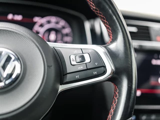 Volkswagen Golf Volkswagen Golf 2.0 TSI GTI Performance Pano Keyless Virtual Trekhaak - afbeelding nr 23