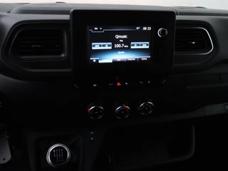 Renault Master | Navigatie | Camera | 3-Persoons | Airco | Cruise | Betimmering - afbeelding nr 17