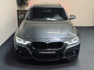 BMW 3 Serie BMW 3 Serie Touring 320i Edition M-Sport | Leder | NaviProf | CarPlay - afbeelding nr 33