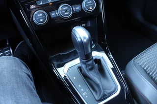 Volkswagen T-Roc Clima Cruise Carplay Camera Dig. Cockpit El Klep 18