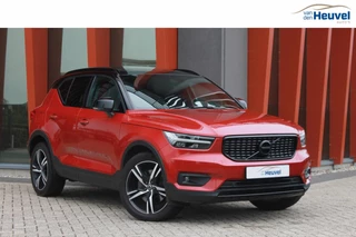 Volvo XC40 Volvo XC40 T5 Recharge R-Design | Panoramadak | Stoelverwarming | Parkeercamera | Keyless | Glossy Black - afbeelding nr 1
