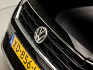 Volkswagen T-Roc (DIGITAL COCKPIT, APPLE CARPLAY, GROOT NAVI, CLIMATE, LEDER, SPORTSTOELEN, ADAPTIVE CRUISE, SFEERVERLICHTING, MODE KNOP, LED KOPLAMPEN, PARKEERSENSOREN, NIEUWE APK, NIEUWSTAAT) - afbeelding nr 33