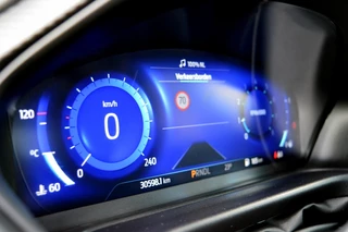 Ford Puma Ford Puma 1.0 EcoBoost Hybrid ST-Line X Rijklaarprijs-Garantie Leder/stof led navigatie B&O Carbon inleg - afbeelding nr 17