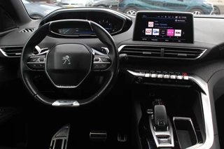 Peugeot 3008 Peugeot 3008 1.6 PureTech GT Line / Panoramdak / Camera / Navigatie / 19'' / Keyless / Half leder / Focal Audio / Dodehoek / Cruise Control - afbeelding nr 9