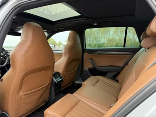 Škoda Superb Skoda Superb Combi 1.4 TSI iV Sportline Business - afbeelding nr 16