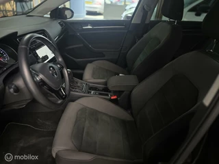 Volkswagen Golf Volkswagen Golf 1.5 TSI Highline Business R / R line / ACC - afbeelding nr 22