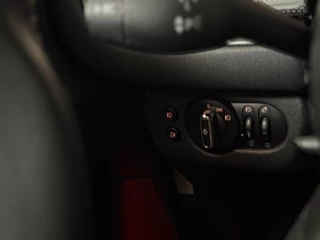 MINI Clubman Mini Mini Clubman 1.5 One Chili |Pano |Trekhaak | Keyless | LED | Carbon - afbeelding nr 16
