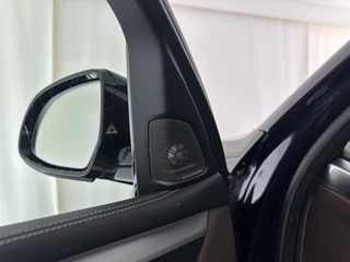 BMW X5 BMW X5 xDrive30d High Executive M-Sport-Pack Aut. *PANO | LUXURY-LEATHER | FULL-LED | ADAPTIVE-CRUISE | BLINDSPOT | MEMORY-PACK | HARMAN/KARDON-AUDIO | HEAD-UP | KEYLESS | CAMERA | COMFORTSEATS | SHIFT-PADDLES | TOWBAR | 20''ALU* - afbeelding nr 23