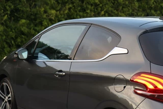 Peugeot 208 Peugeot 208 1.2 PureTech GT-line 110 pk Carplay|Cruise|Camera|Ecc|Navi|Lmv|Cruise - afbeelding nr 55