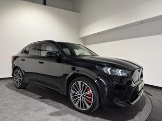 BMW iX2 eDrive20 67 kWh M Sport Edition