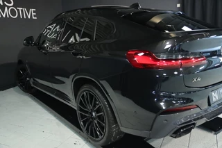 BMW X4 BMW X4 M40i M Sport / PANODAK / HUD / KEYLESS / DODEHOEK / CAMERA / 21'' - afbeelding nr 3