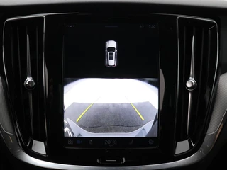 Volvo V60 Volvo V60 2.0 T6 Essential Edition | Driver Assist | Leder | Climate | 19