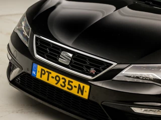 SEAT Leon 150Pk Automaat (PANORAMADAK, APPLE CARPLAY, NAVIGATIE, CAMERA, LEDER/ALCANTARA, SPORTSTOELEN, GETINT GLAS, TREKHAAK, MODE KNOP, NIEUWSTAAT) - afbeelding nr 34